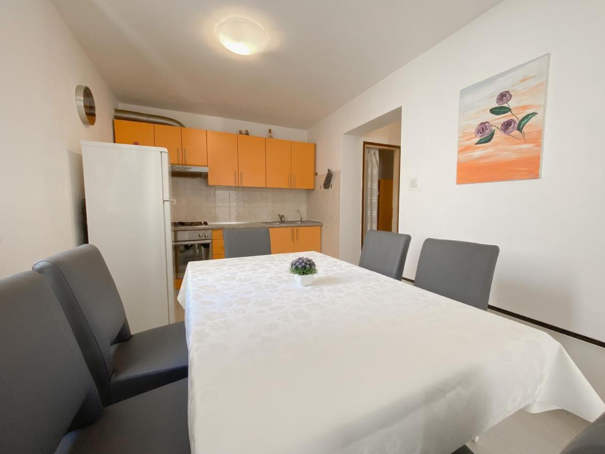 מאקרסקה Apartment Dado מראה חיצוני תמונה